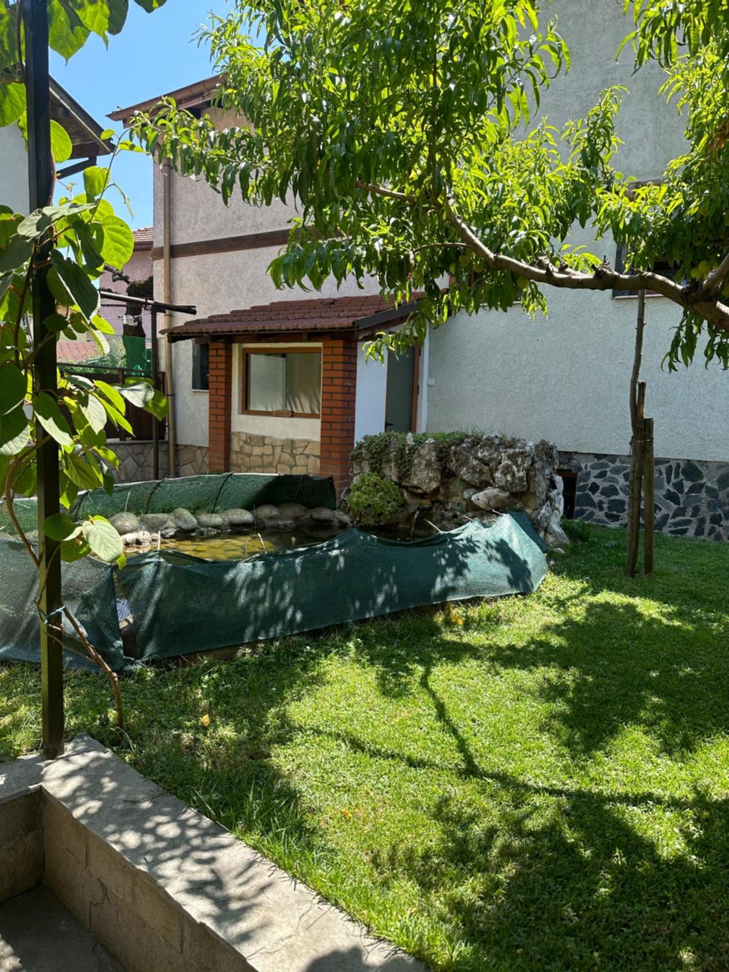 Valevitsata Guesthouse Razlog Exteriér fotografie